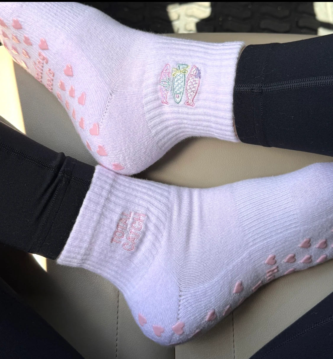 Total Catch Grip Socks