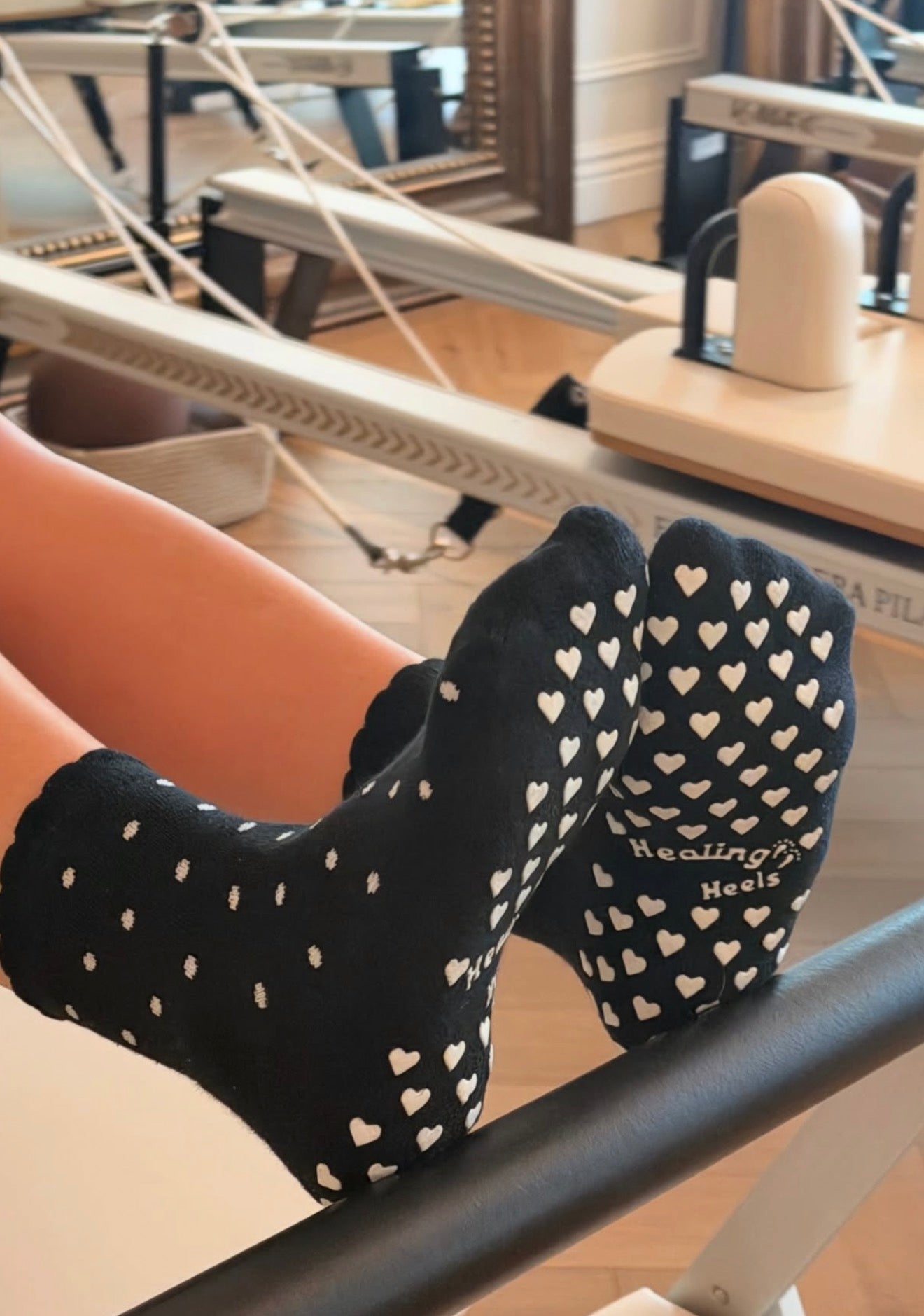 Polka Pilates - Noir Grip Socks
